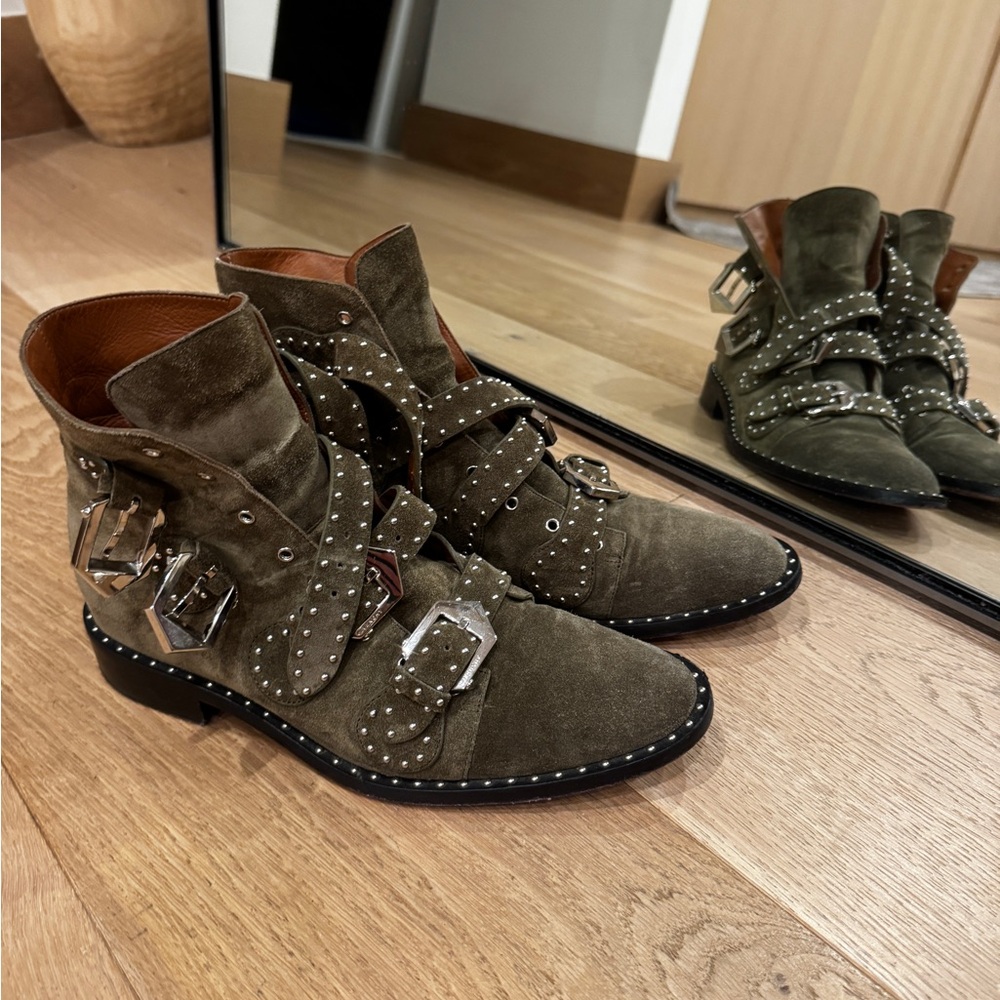 GIVENCHY BUCKLE GREEN SUEDE BOOTS 39.5 SOLD OUT CELEB STYLE